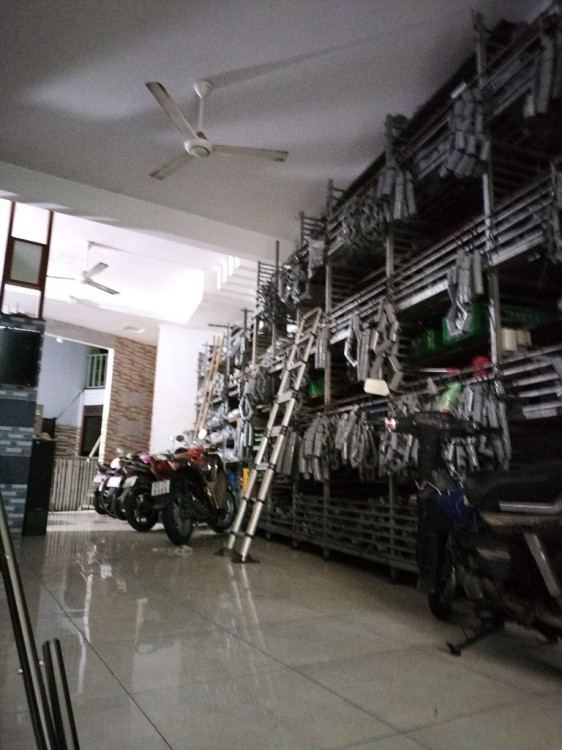 Hình ảnh Bán nhà hẻm 179/2 Kinh Dương Vương, phường Phú Lâm