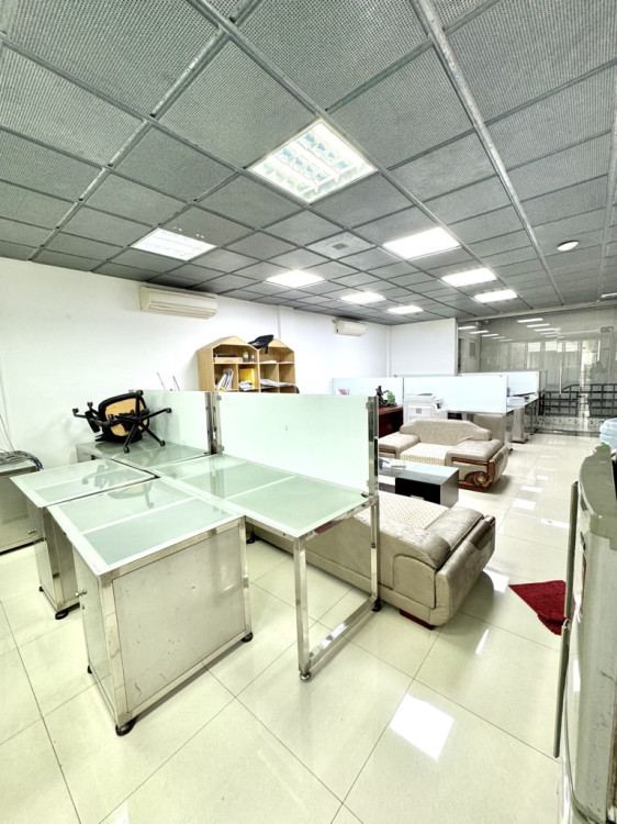 Hình ảnh Bán nhà mặt tiền 89 Lê Niệm, Phường Phú Thạnh