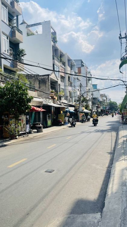 Hình ảnh Bán nhà mặt tiền 206 Nguyễn Văn Công, Phường Hạnh Thông
