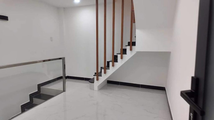 Hình ảnh Bán nhà hẻm 32/20a Hồ Thị Kỷ, Vườn Lài