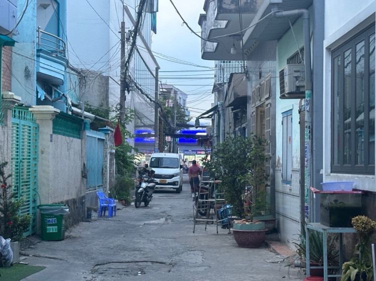 Hình ảnh Bán nhà hẻm 75/14 Phan Văn Hớn, Phường Đông Hưng Thuận