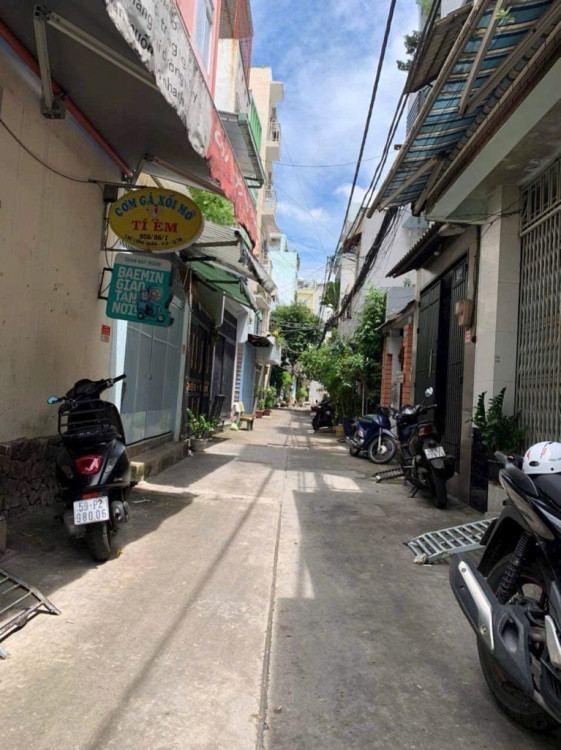 Hình ảnh Bán nhà hẻm 958/86/1 Lạc Long Quân, Tân Hòa