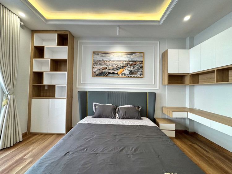 Hình ảnh Bán nhà mặt tiền e48 Hoàng Quốc Việt, Phú Thuận