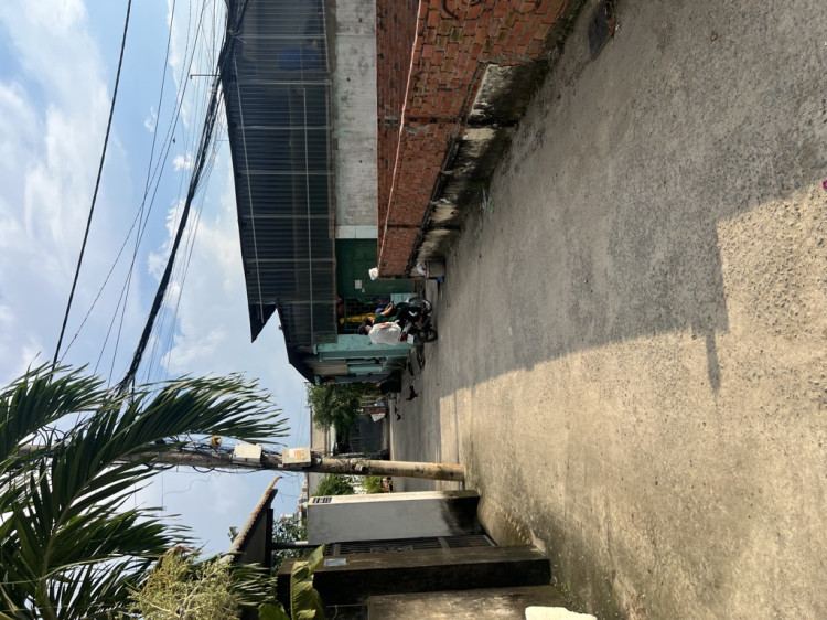 Hình ảnh Bán nhà hẻm 11/5, phường Long Bình