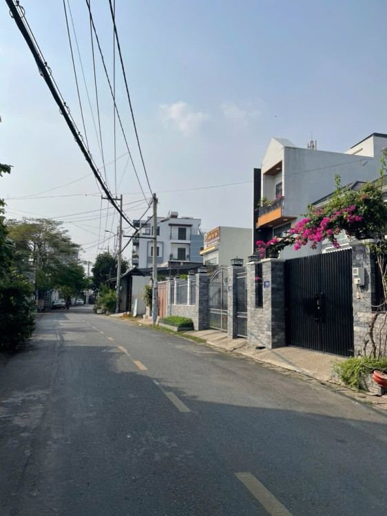 Hình ảnh Bán nhà hẻm 3/6f Ấp Mới 2, xã Bà Điểm