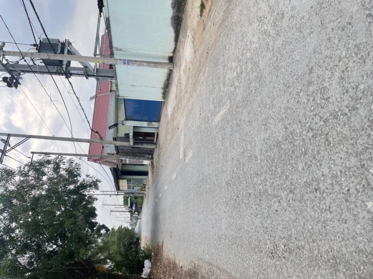 Hình ảnh Bán nhà mặt tiền 684 Kênh 10, Bình Lợi