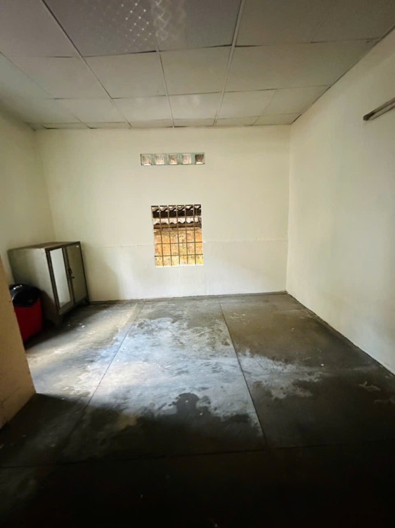 Hình ảnh Bán nhà hẻm 50/8 Thành Thái, phường Hòa Hưng