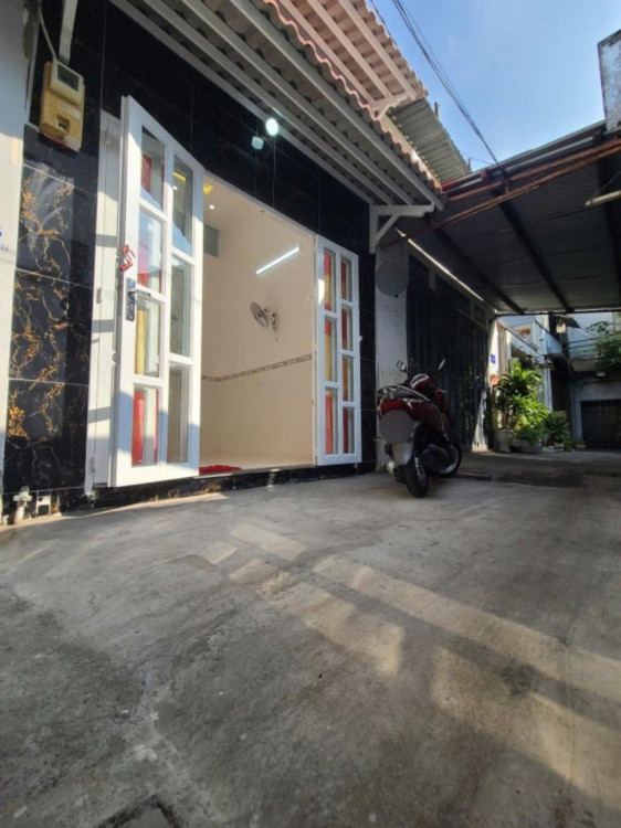 Hình ảnh Bán nhà hẻm 238/3 Trường Chinh, Đông Hưng Thuận