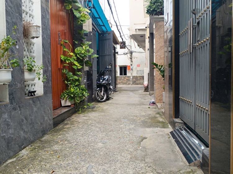 Hình ảnh Bán nhà hẻm 1365/19/6a Phan Văn Trị, Phường Gò Vấp