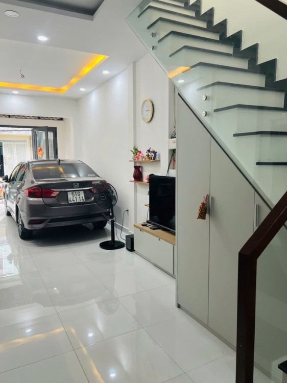 Hình ảnh Bán nhà mặt tiền 5 Đường số 31 Phường Bình Đông