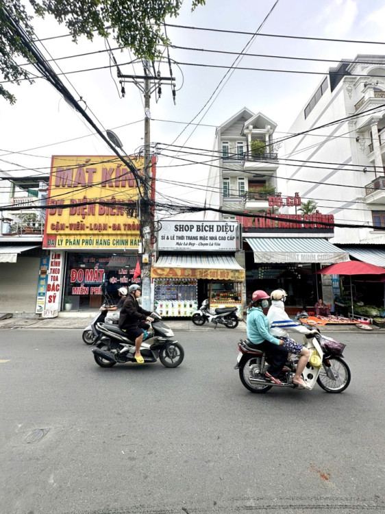 Hình ảnh Bán nhà mặt tiền 154 Đông Hưng Thuận 2, Phường Đông Hưng Thuận
