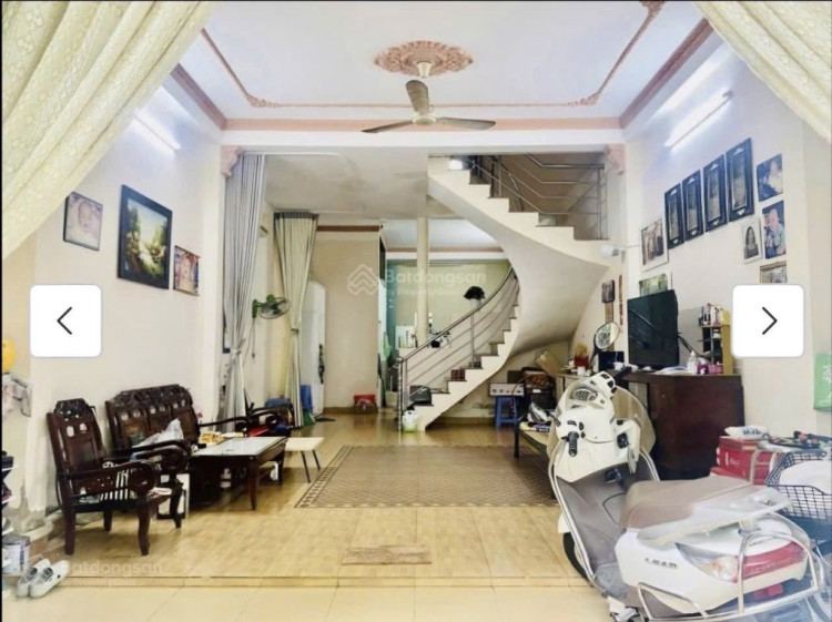 Hình ảnh Bán nhà mặt tiền 22b Ngô Bệ, Tân Bình