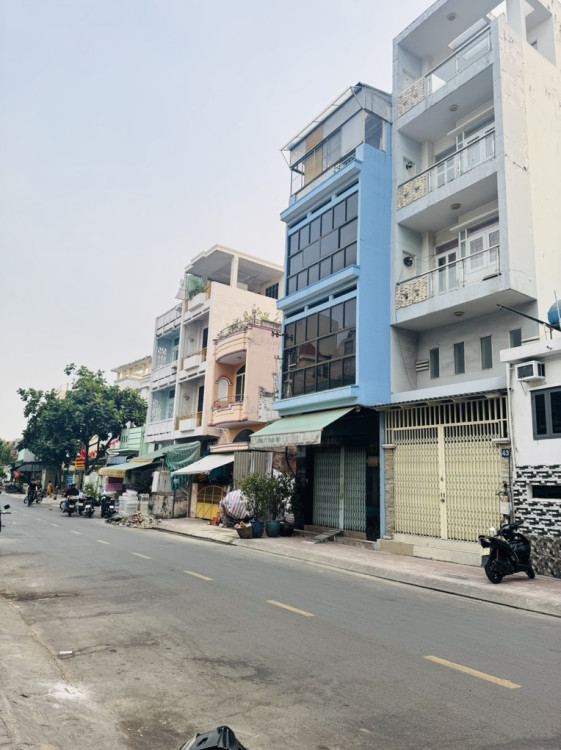 Hình ảnh Bán nhà mặt tiền 43 Chu Văn An, phường Bình Tiên