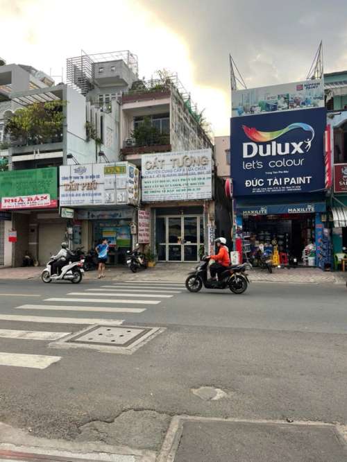 Hình ảnh Bán nhà 609 Lạc Long Quân Phường 10 Quận Tân Bình