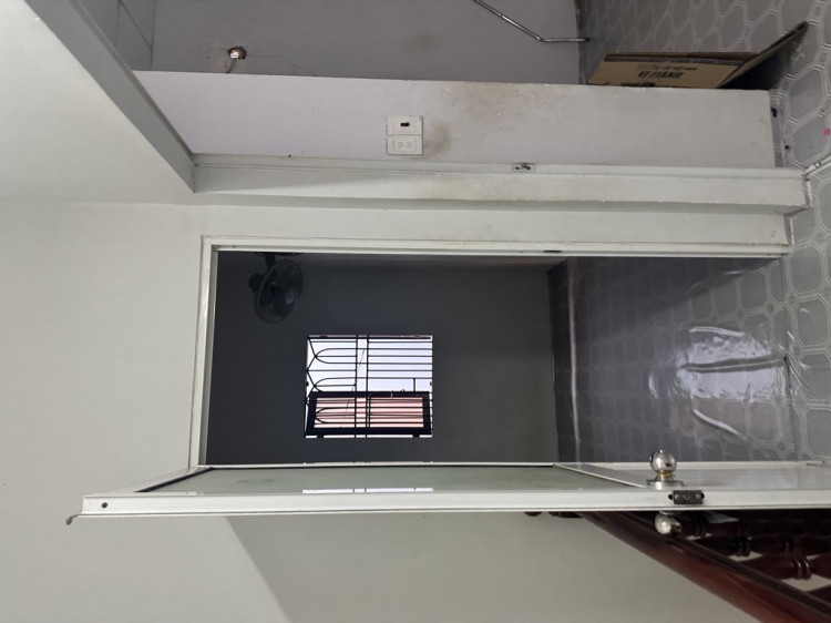Hình ảnh Bán nhà Hẻm 46/37b Nhiêu Tứ, Phường Cầu Kiệu