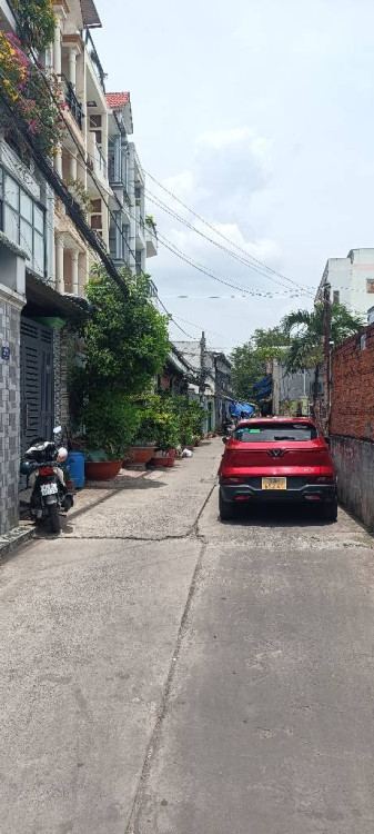 Hình ảnh Bán nhà hẻm 133/22 Lê Đình Cẩn, Bình Tân