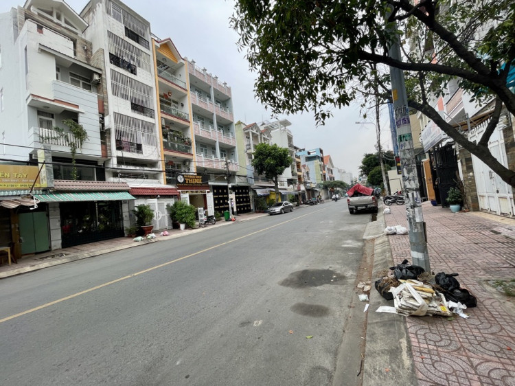 Hình ảnh Bán nhà mặt tiền 352 Chợ Lớn, phường Bình Phú
