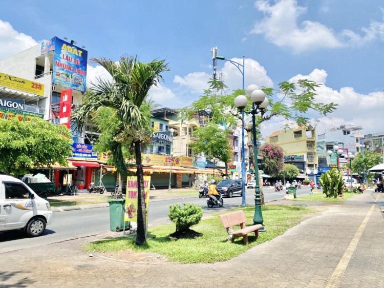 Hình ảnh Bán nhà mặt tiền 197 Đồng Đen, Bảy Hiền