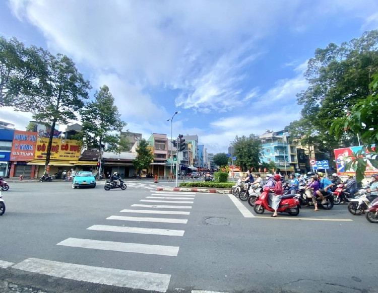 Hình ảnh Bán nhà Hẻm 68/2 Hàn Hải Nguyên, Phường Bình Thới