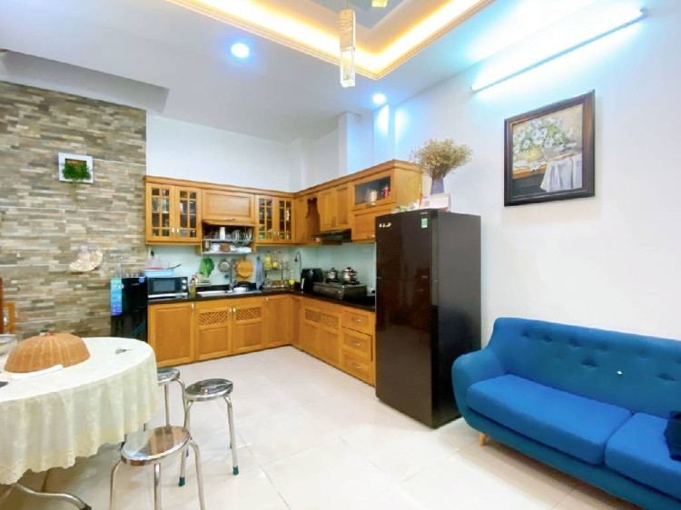 Hình ảnh Bán nhà mặt tiền 12 Bàu Cát 8, Phường Bảy Hiền