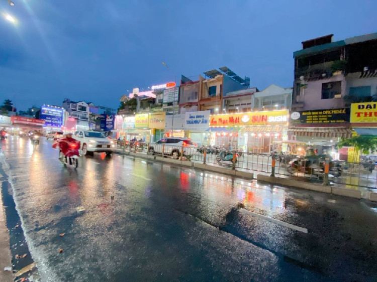 Hình ảnh Bán nhà mặt tiền 1477 Phan Văn Trị, Phường Gò Vấp