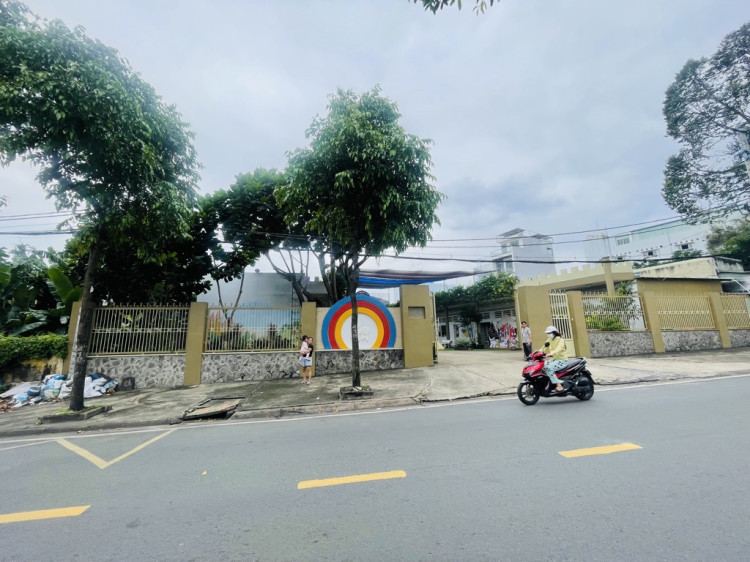 Hình ảnh Bán nhà Mặt tiền 240 Linh Trung, Phường Linh Xuân