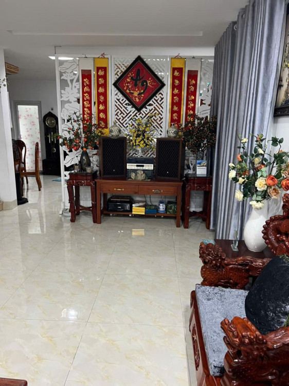 Hình ảnh Bán nhà Mặt tiền 9 D17, Phường Phước Long