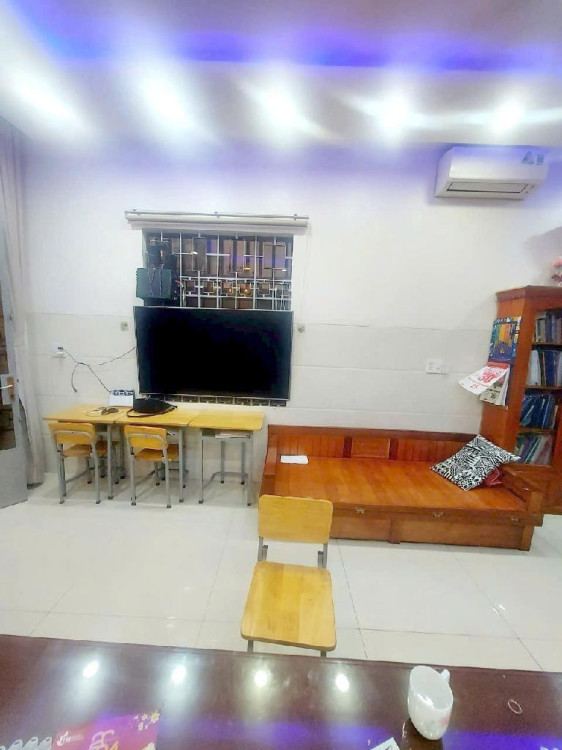 Hình ảnh Bán nhà hẻm 19/11 Nguyễn Tuân, phường Hạnh Thông