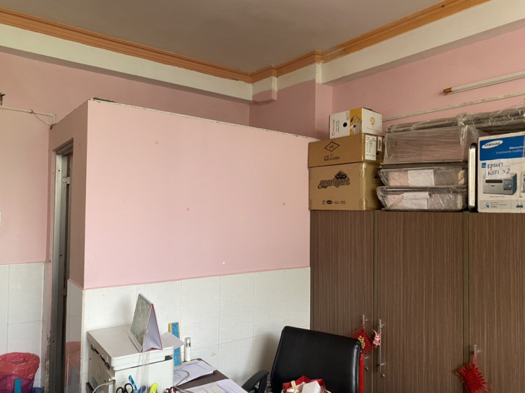 Hình ảnh Bán nhà mặt tiền 335 Phan Văn Trị, phường Chợ Quán