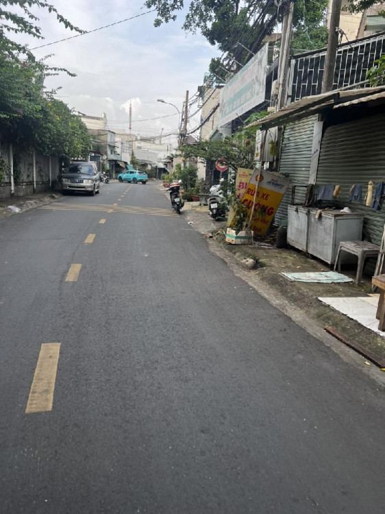 Hình ảnh Bán nhà hẻm 10/27 Đường 379 Phường Tăng Nhơn Phú