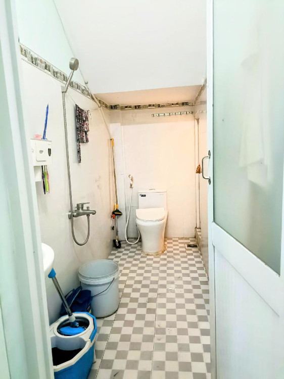 Hình ảnh Bán nhà Mặt tiền 652 Nguyễn Xiển, Phường Long Bình