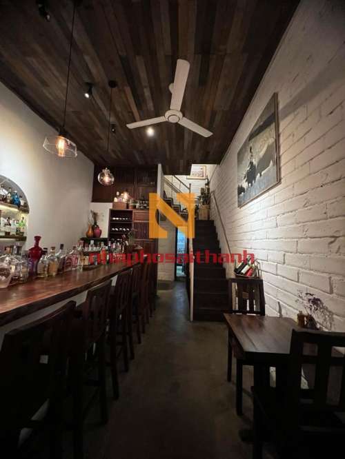 Hình ảnh Bán nhà 32 Phạm Hồng Thái phường Bến Thành Quận 1