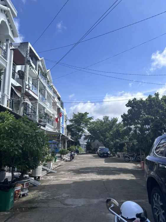Hình ảnh Bán nhà hẻm 1806/105/58/6 Huỳnh Tấn Phát, xã Nhà Bè