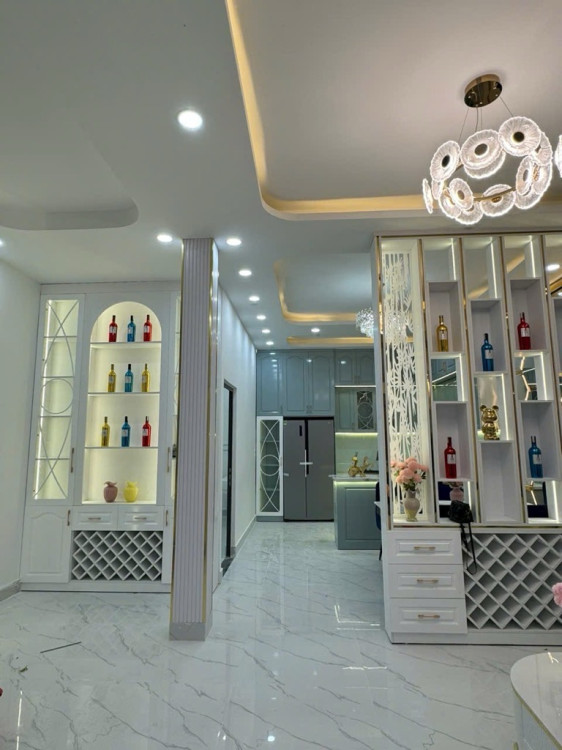 Hình ảnh Bán nhà hẻm 295/2a Phạm Hữu Lầu, Phú Thuận