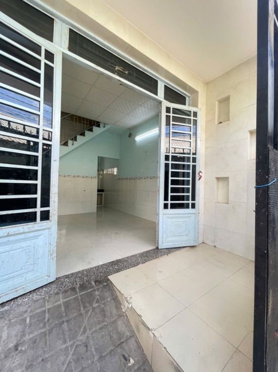Hình ảnh Bán nhà mặt tiền 205 Nguyễn Bình, xã Nhà Bè