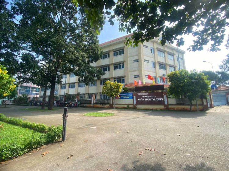 Hình ảnh Bán nhà mặt tiền 104 Phan Văn Hớn, xã Bà Điểm