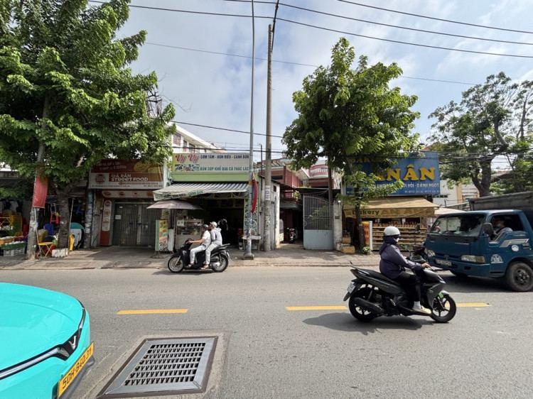 Hình ảnh Bán nhà Mặt tiền 624 Hương lộ 2, Phường Bình Trị Đông