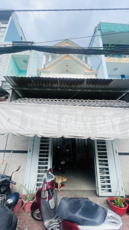 Hình ảnh Bán nhà Mặt tiền 100b Hồ Bá Phấn, Phường Phước Long