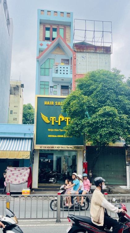 Hình ảnh Bán nhà mặt tiền 238 Hòa Bình, Phường Phú Thạnh