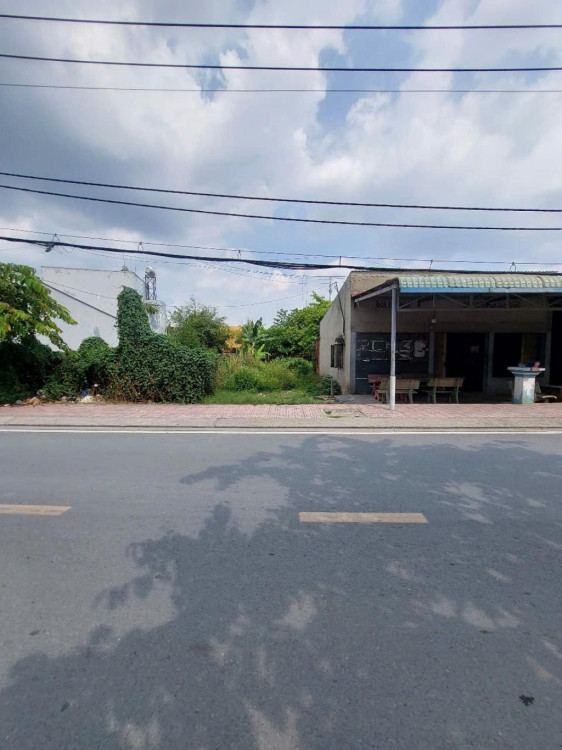 Hình ảnh Bán nhà mặt tiền 661 Nguyễn Thị Sáu, xã Đông Thạnh