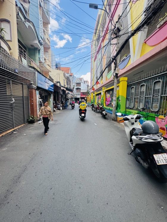 Hình ảnh Bán nhà mặt tiền 32 Thủ Khoa Huân, Phường Tân Hòa