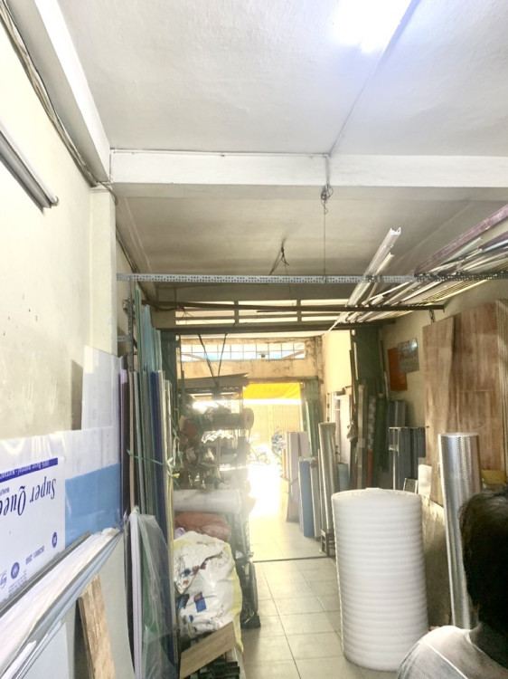Hình ảnh Bán nhà mặt tiền 303 Sư Vạn Hạnh, phường Vườn Lài