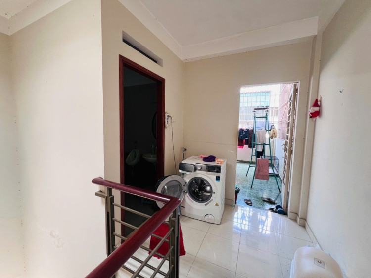 Hình ảnh Bán nhà mặt tiền 49 Cao Lỗ, Phường Chánh Hưng
