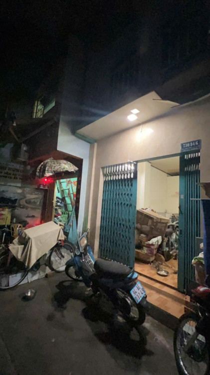 Hình ảnh Bán nhà hẻm 730/84/6 Lạc Long Quân, Phường Tân Hòa