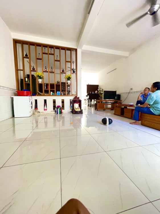 Hình ảnh Bán nhà hẻm 240/9 Tô Ngọc Vân, Thới An