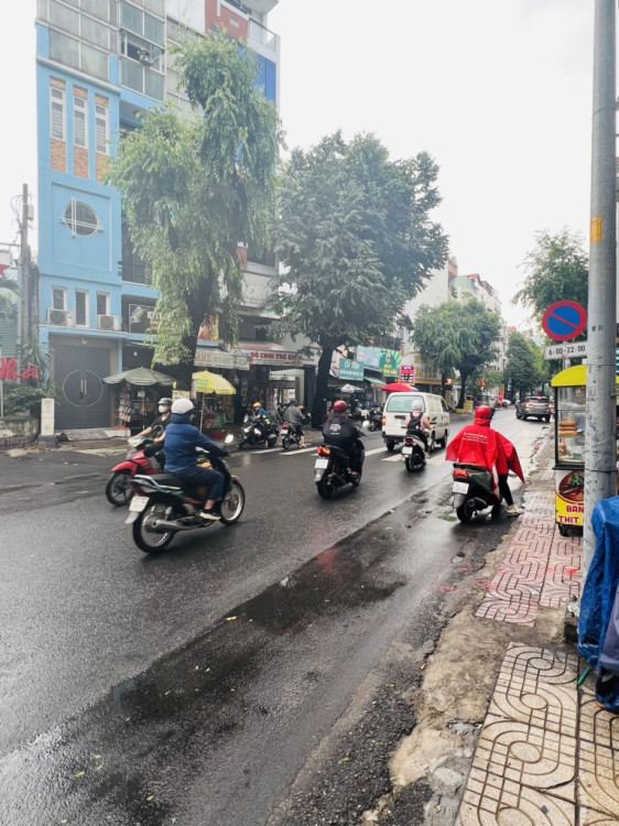 Hình ảnh Bán nhà mặt tiền 165 Nguyễn Thái Bình, Phường Tân Sơn Nhất