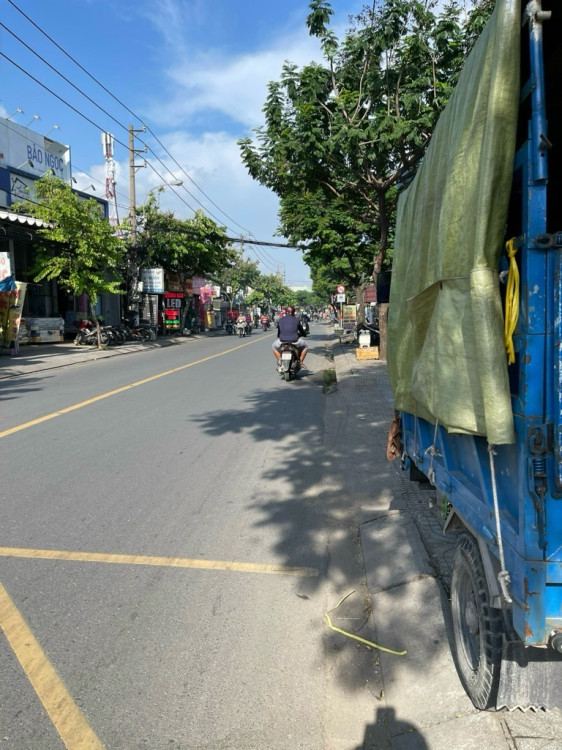 Hình ảnh Bán nhà Mặt tiền 1133 Tỉnh Lộ 10, Phường Bình Tân