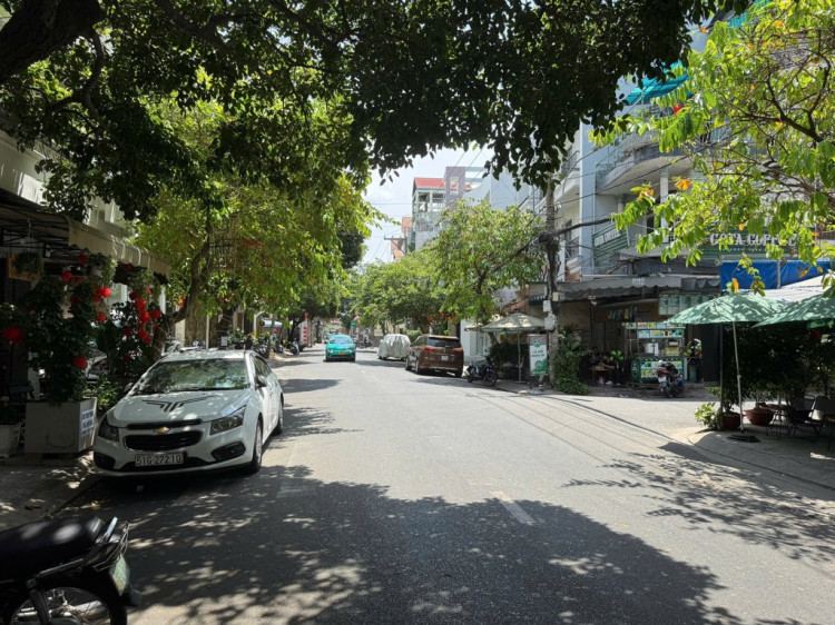 Hình ảnh Bán nhà mặt tiền 116 Bàu Cát 2, Phường Bảy Hiền