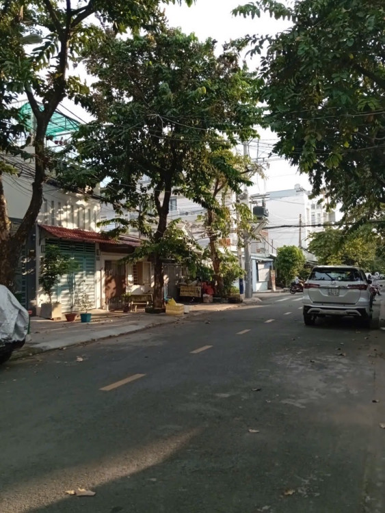 Hình ảnh Bán nhà Mặt tiền 117 Đường 12, Phường Phước Long