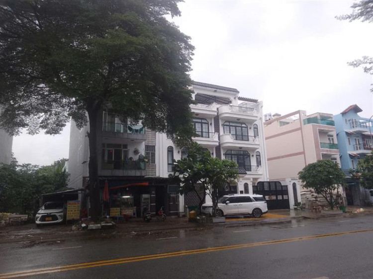 Hình ảnh Bán nhà Mặt tiền 63 đường số 6 Phường Tam Bình